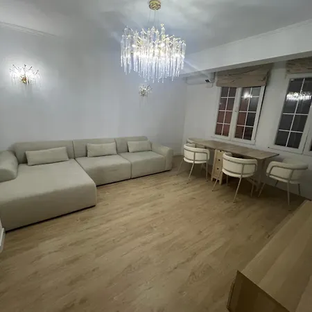 Sandra 200 Meters Apartamento *